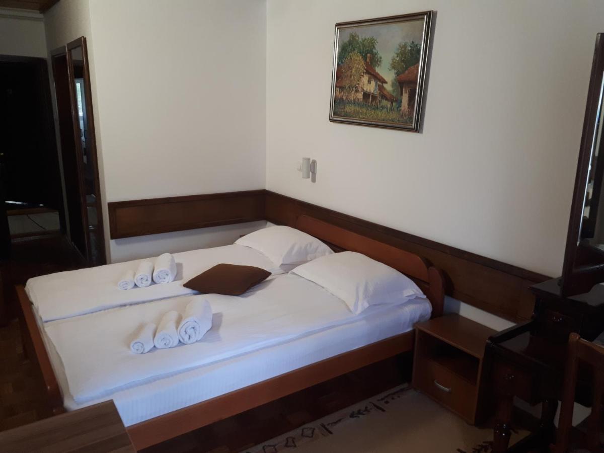 Hotel Trayal Крушевац Екстер'єр фото